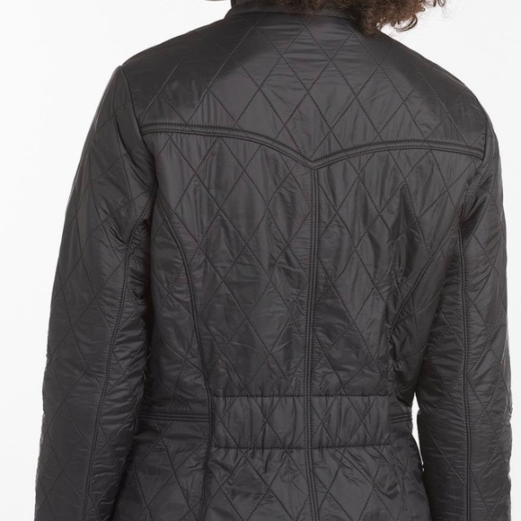 COPY - Barbour Cavalry Polarquilt Jacket - Picture 3 of 10